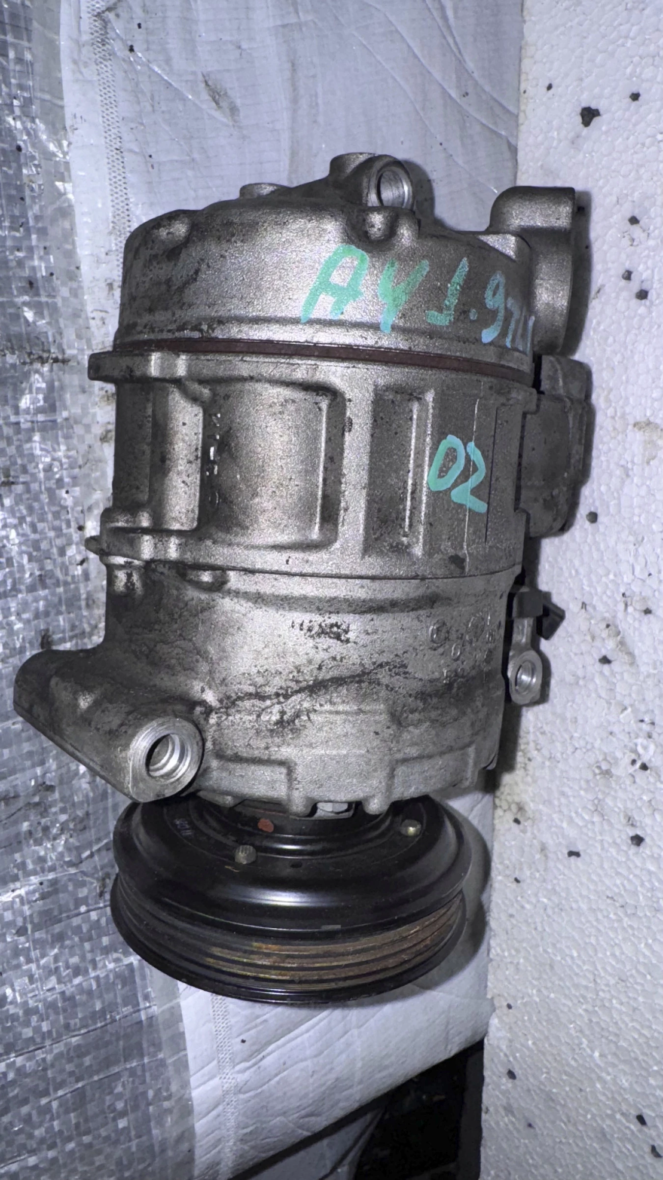  ��������� �� �������� �� Audi A4 - 447220-9600 / 7SEU16C / 11D02633 | Mobile.bg � ����������� 1