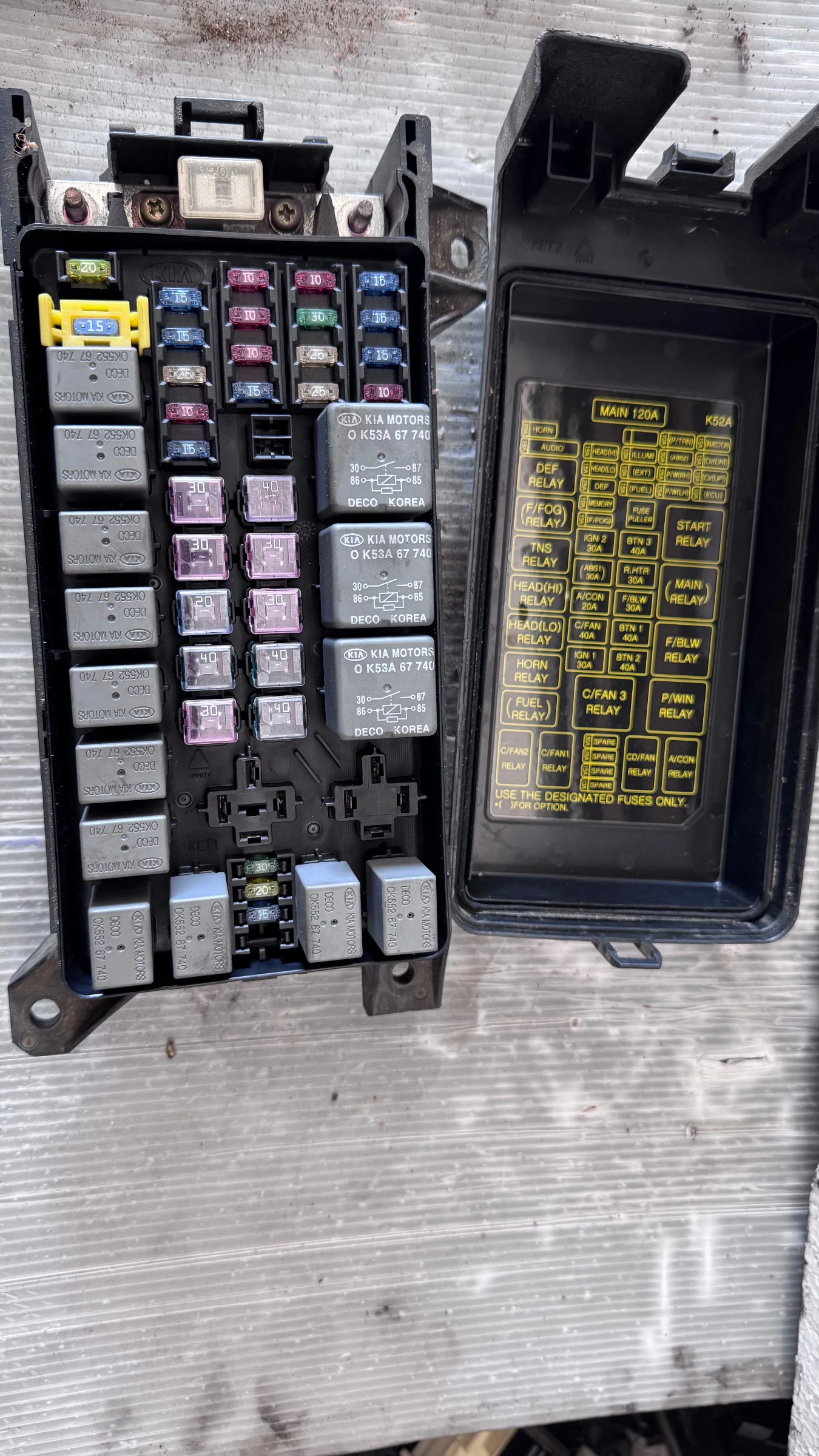 ��������� ����� (������� ����� BSI / BSM ) �� Kia Carnival - 0K53H-66-760 | Mobile.bg � ����������� 1