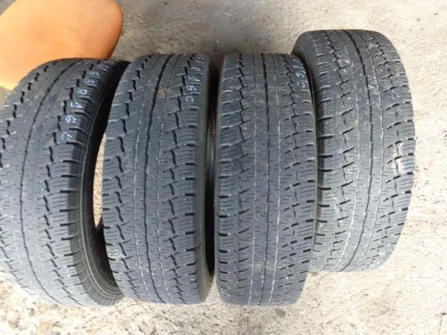 Гуми Зимни 195/65R16, снимка 6 - Гуми и джанти - 16596100