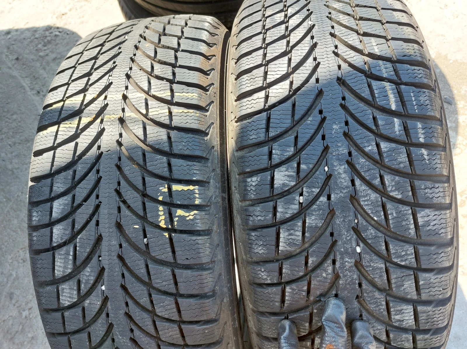 ���� 215/55R18 | Mobile.bg � ����������� 2