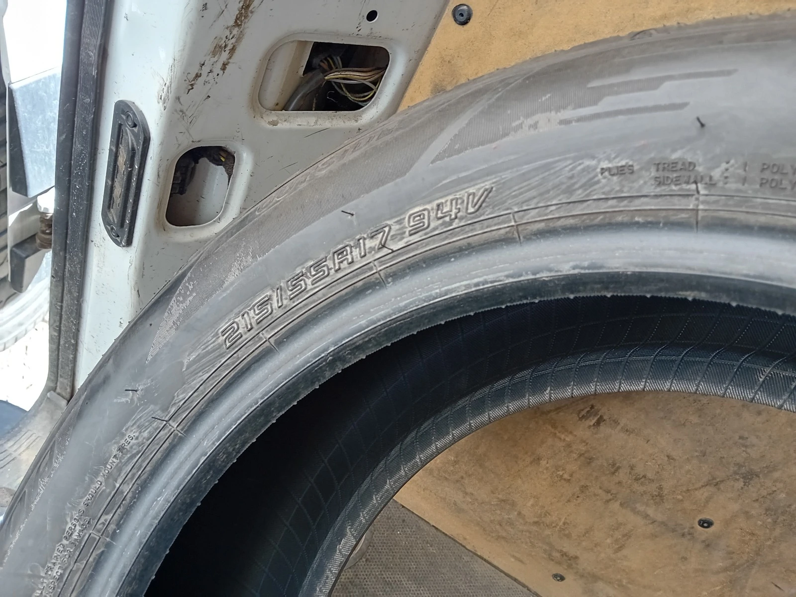 215/55R17 | Mobile.bg   6