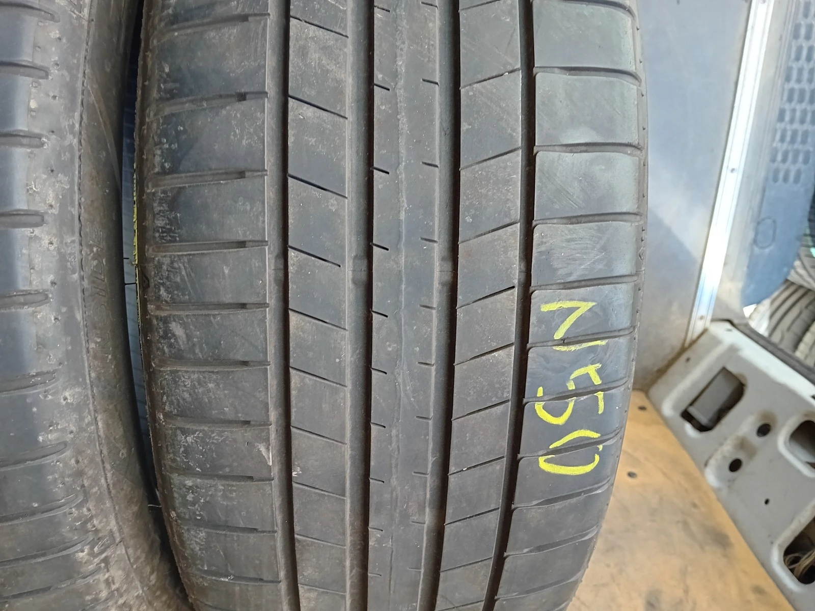  215/55R17 | Mobile.bg   3
