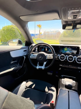 Mercedes-Benz CLA 220, снимка 11