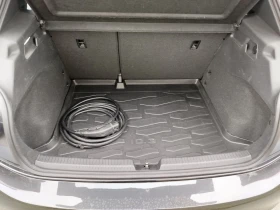 VW ID.3 112хил.км.NEW.Термопомпа, снимка 13