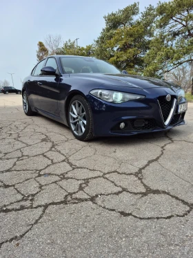 Alfa Romeo Giulia 2.2 180, снимка 1
