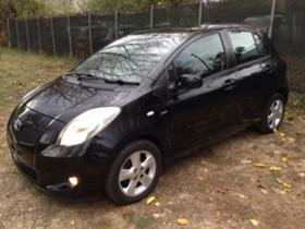 Toyota Yaris 1.4d4d 90.keyless go | Mobile.bg    2