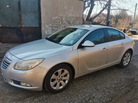 Opel Insignia 1.6i 6ск, снимка 1