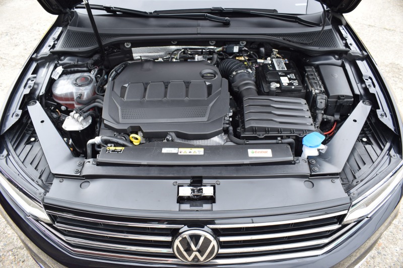 VW Passat 2.0 LUX SCHVEIC, снимка 17 - Автомобили и джипове - 45821898