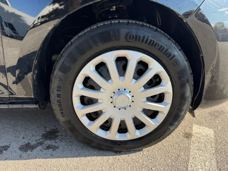 Ford Fiesta NEW-1.1i-EURO6-NAVI, снимка 6 - Автомобили и джипове - 46007855