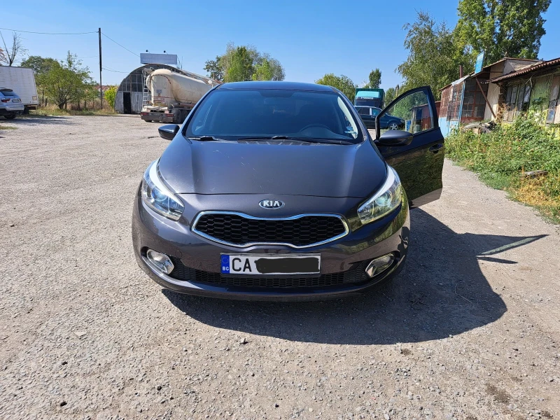 Kia Ceed 1.4 CRDI / 90 к.с. / 6 скорости, снимка 3 - Автомобили и джипове - 47172267