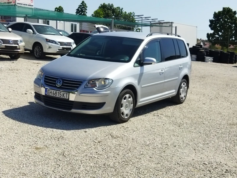 VW Touran 2.0 TDI 140к.с., снимка 1 - Автомобили и джипове - 47469310