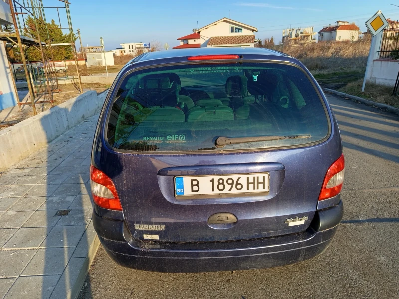 Renault Scenic 1.6 16V, снимка 5 - Автомобили и джипове - 48870210