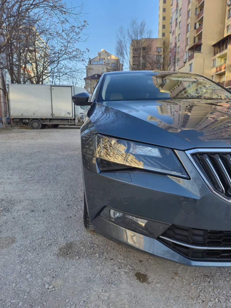 Skoda Superb Laurin & Klement, снимка 2 - Автомобили и джипове - 49177726