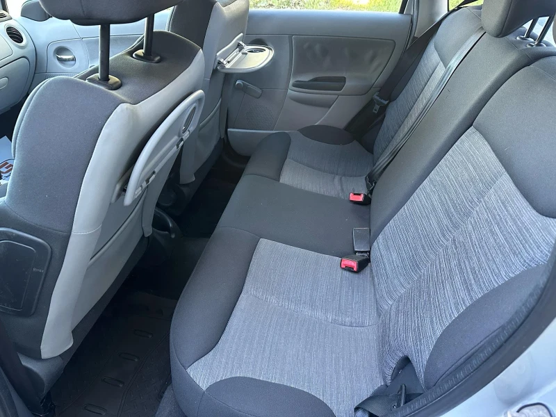 Citroen C3 1, 400GPL/VTR/АВТОМАТИК/EURO4, снимка 11 - Автомобили и джипове - 51887863