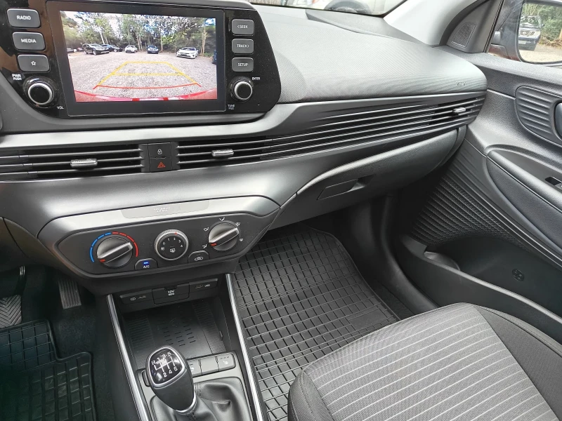 Hyundai I20 1.0 Mild Hybrid, снимка 13 - Автомобили и джипове - 52461218