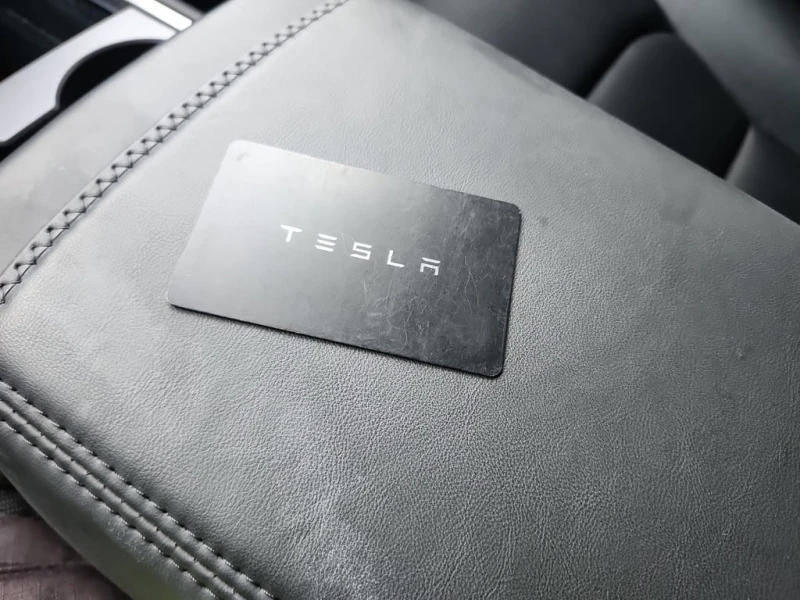 Tesla Model Y * PERFORMANCE * CARFAX * ЦЕНА ДО БГ, снимка 7 - Автомобили и джипове - 52878132