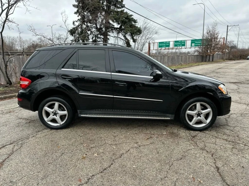 Mercedes-Benz ML 550 * * CARFAX * * АВТО КРЕДИТ * * , снимка 4 - Автомобили и джипове - 52878405