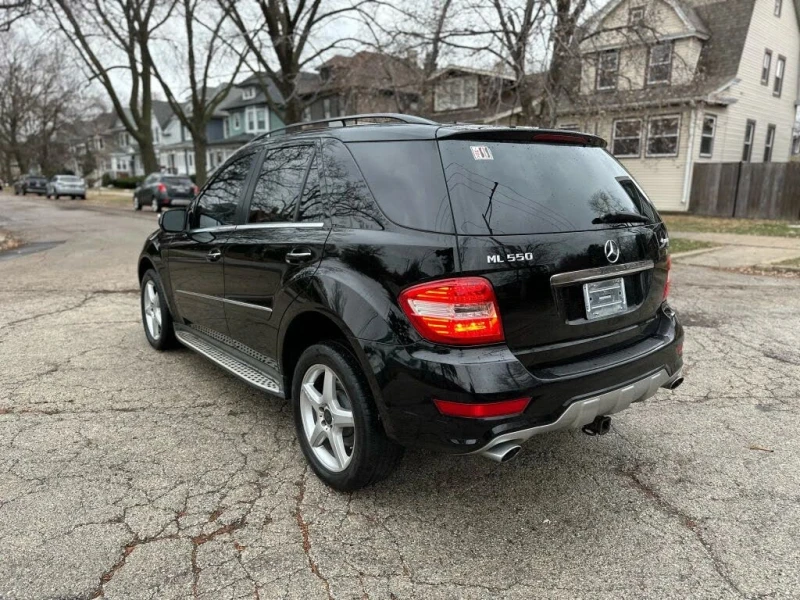 Mercedes-Benz ML 550 * * CARFAX * * АВТО КРЕДИТ * * , снимка 7 - Автомобили и джипове - 52878405