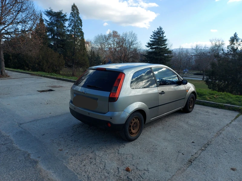Ford Fiesta, снимка 6 - Автомобили и джипове - 53036110