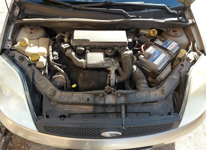 Ford Fiesta, снимка 15 - Автомобили и джипове - 53036110