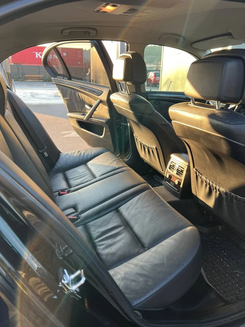 BMW 530, снимка 12 - Автомобили и джипове - 53386775