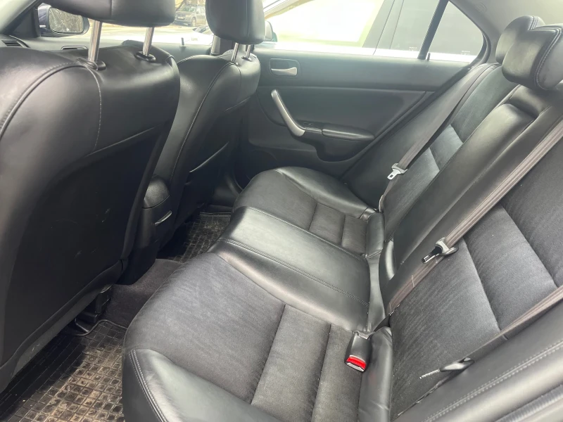 Honda Accord 2.0 SPORT, снимка 8 - Автомобили и джипове - 53453272