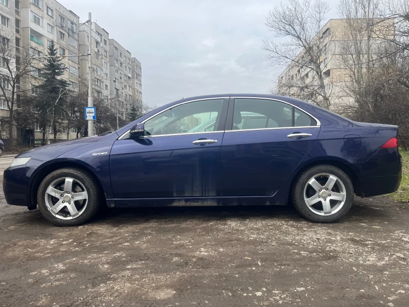 Honda Accord 2.0 SPORT, снимка 3 - Автомобили и джипове - 53453272