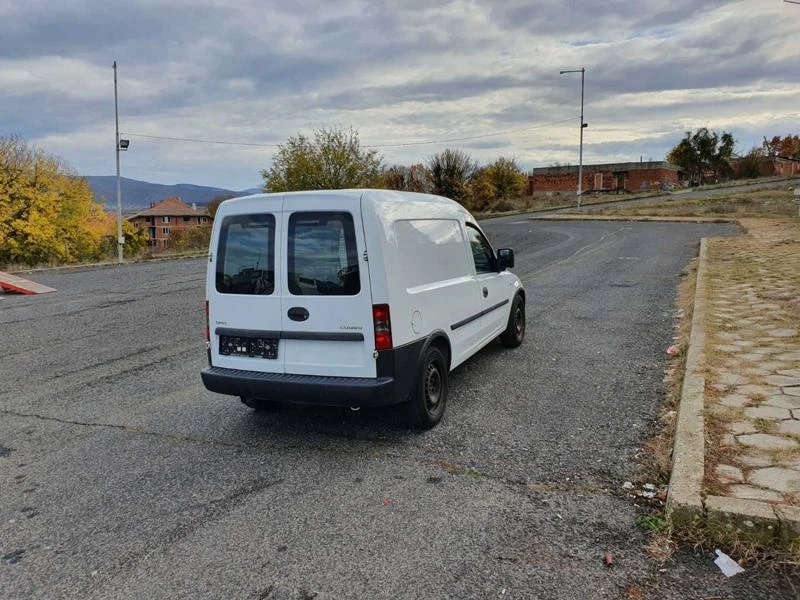 Opel Combo 1.3cdt , снимка 4 - Автомобили и джипове - 27003946