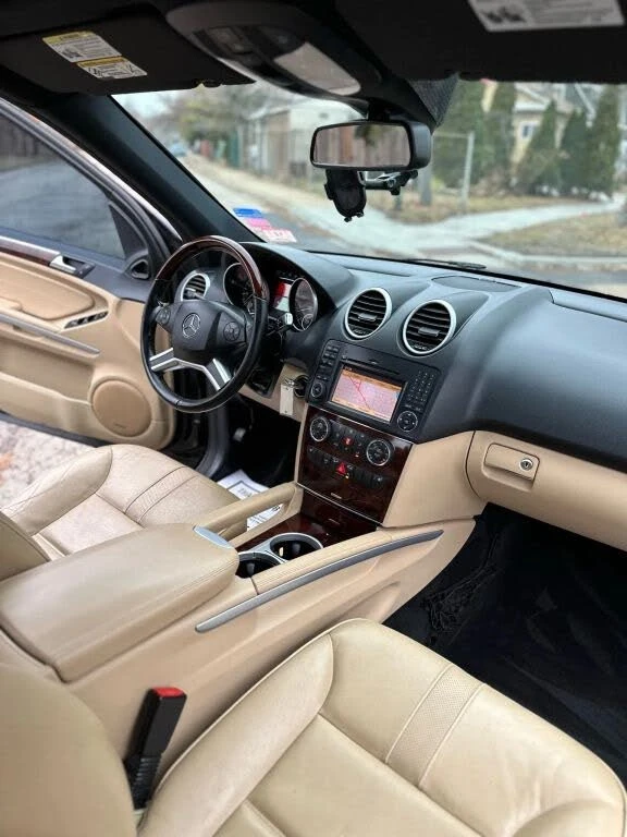 Mercedes-Benz ML 550 * * CARFAX * * АВТО КРЕДИТ * *  - изображение 9