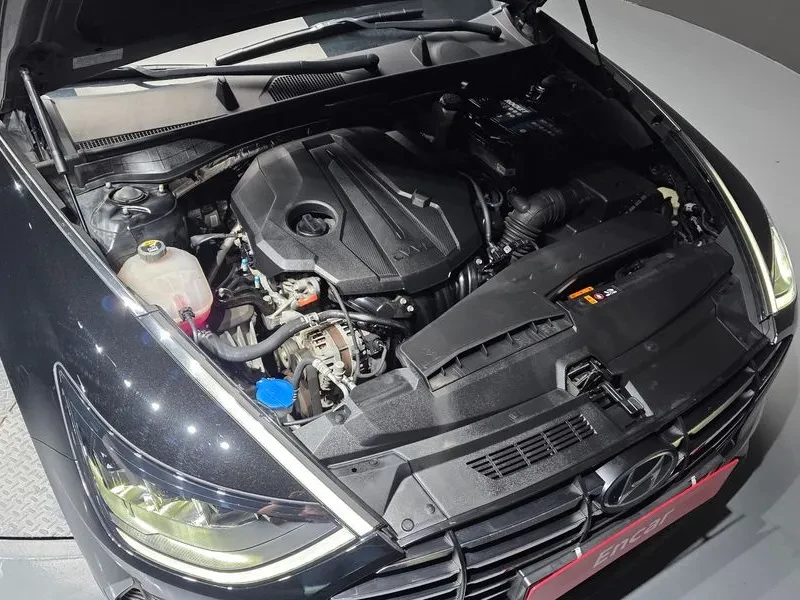 Hyundai Sonata 2.0 Premium, снимка 6 - Автомобили и джипове - 55835842