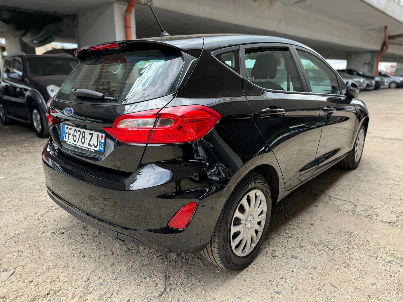 Ford Fiesta NEW-1.1i-EURO6-NAVI-KTEO - изображение 5