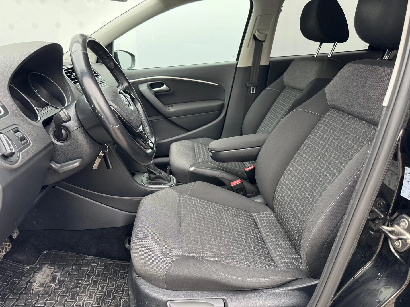 VW Polo Comfortline 1.2TSI BMT - изображение 5