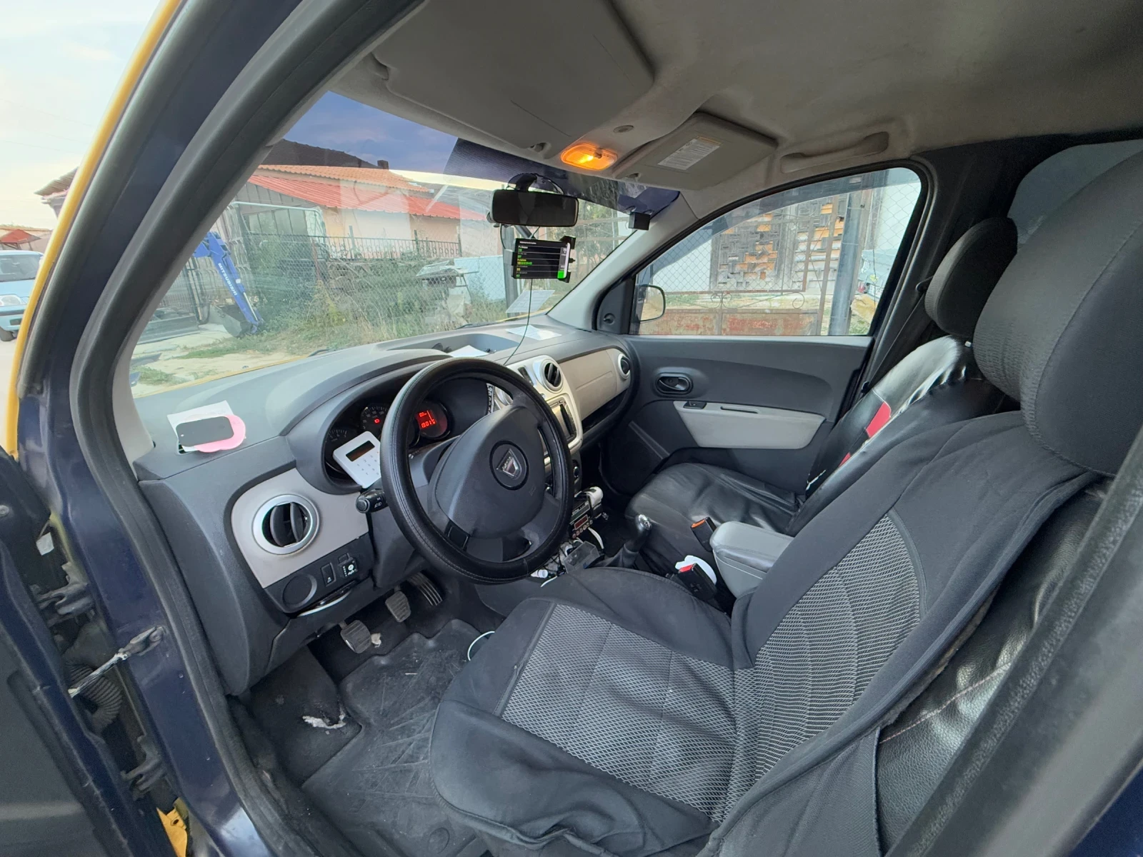 Dacia Lodgy  - изображение 7