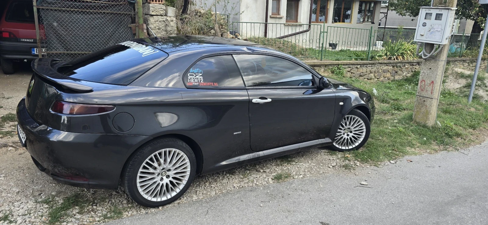 Alfa Romeo Gt 1.9 - изображение 4