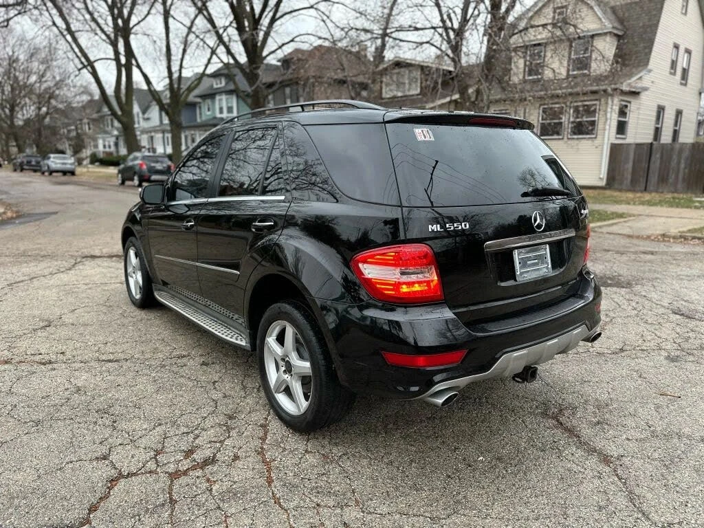 Mercedes-Benz ML 550 * * CARFAX * * АВТО КРЕДИТ * *  - изображение 7