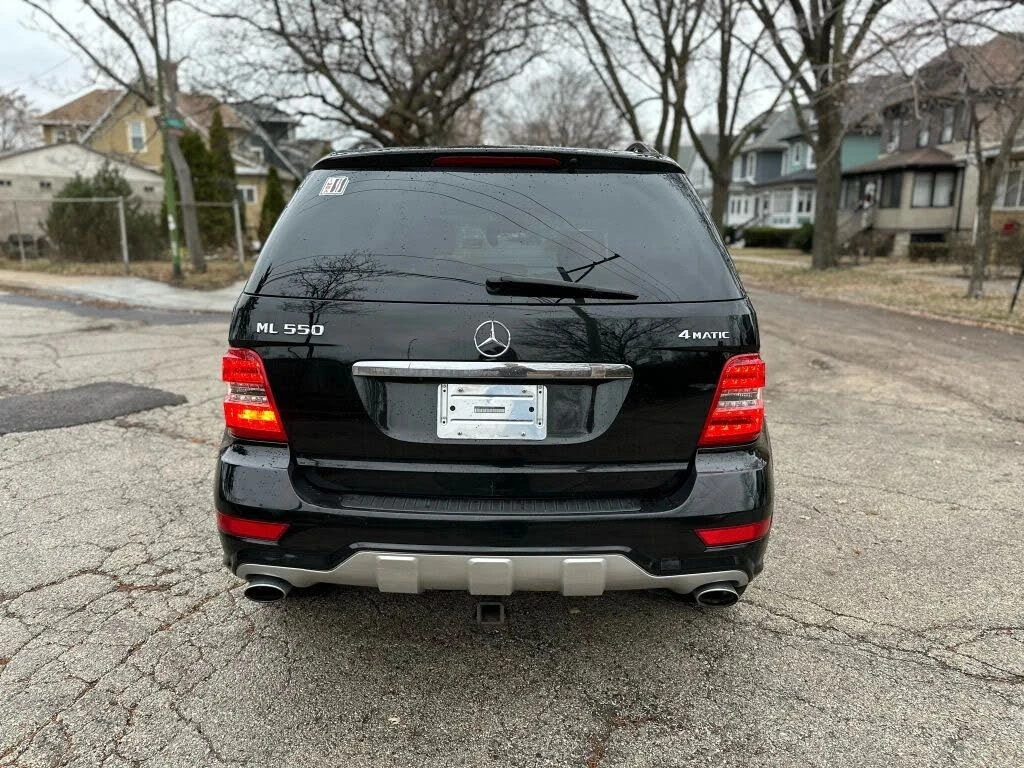 Mercedes-Benz ML 550 * * CARFAX * * АВТО КРЕДИТ * *  - изображение 6