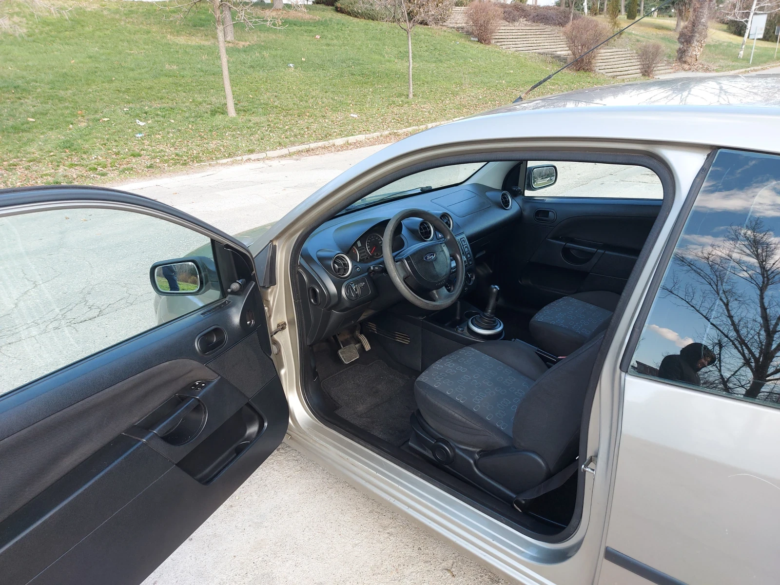 Ford Fiesta  - изображение 9