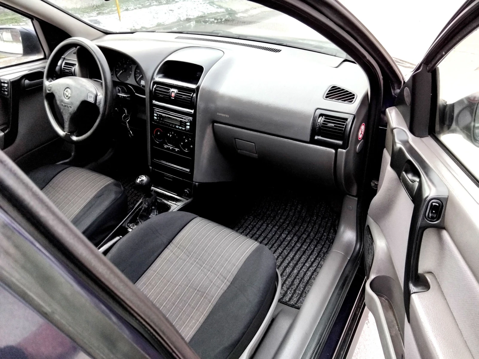 Opel Astra 1.6.75к.МОНО + КЛИМА + ГАЗ  - изображение 9