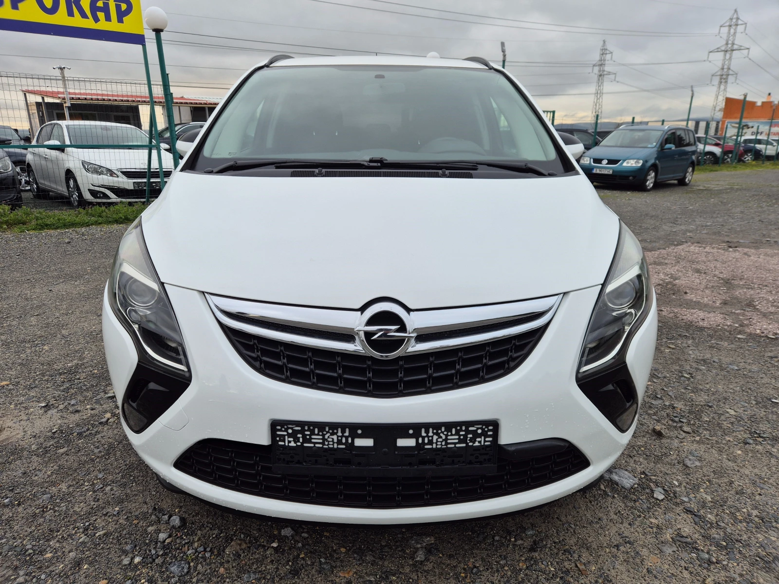 Opel Zafira Tourer 2.0CDTI 130кс, снимка 8 - Автомобили и джипове - 53393853