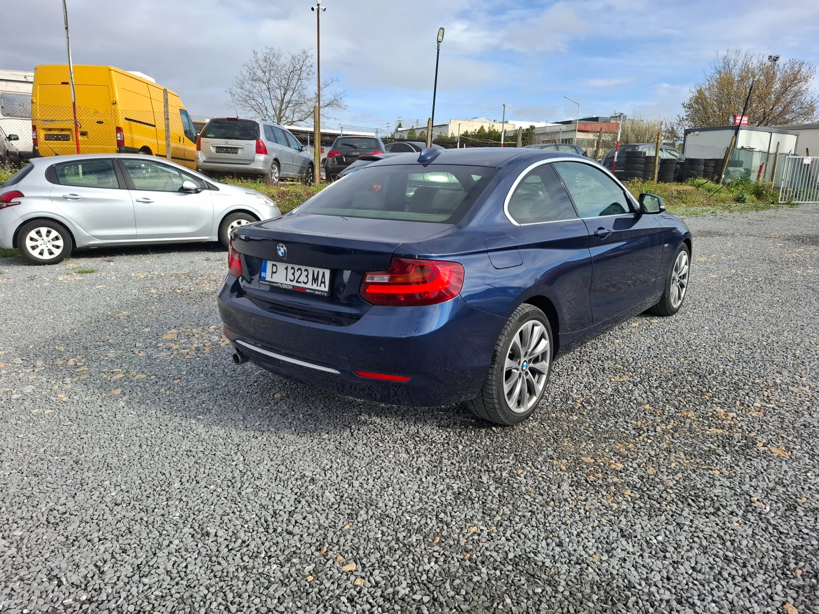 BMW 220, снимка 5 - Автомобили и джипове - 54078752