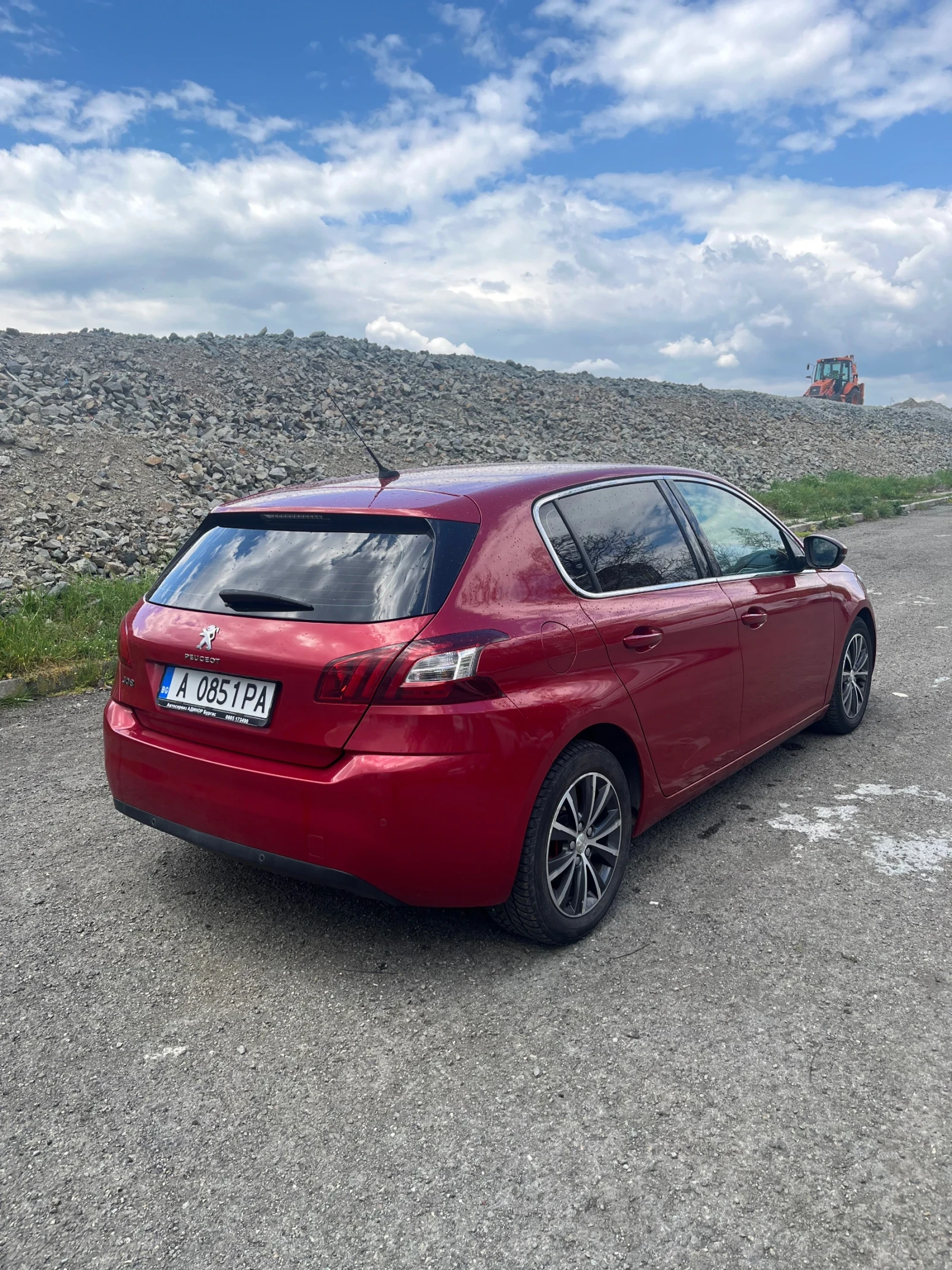 Peugeot 308 1.6 HDI FULL LED , снимка 8 - Автомобили и джипове - 54248848