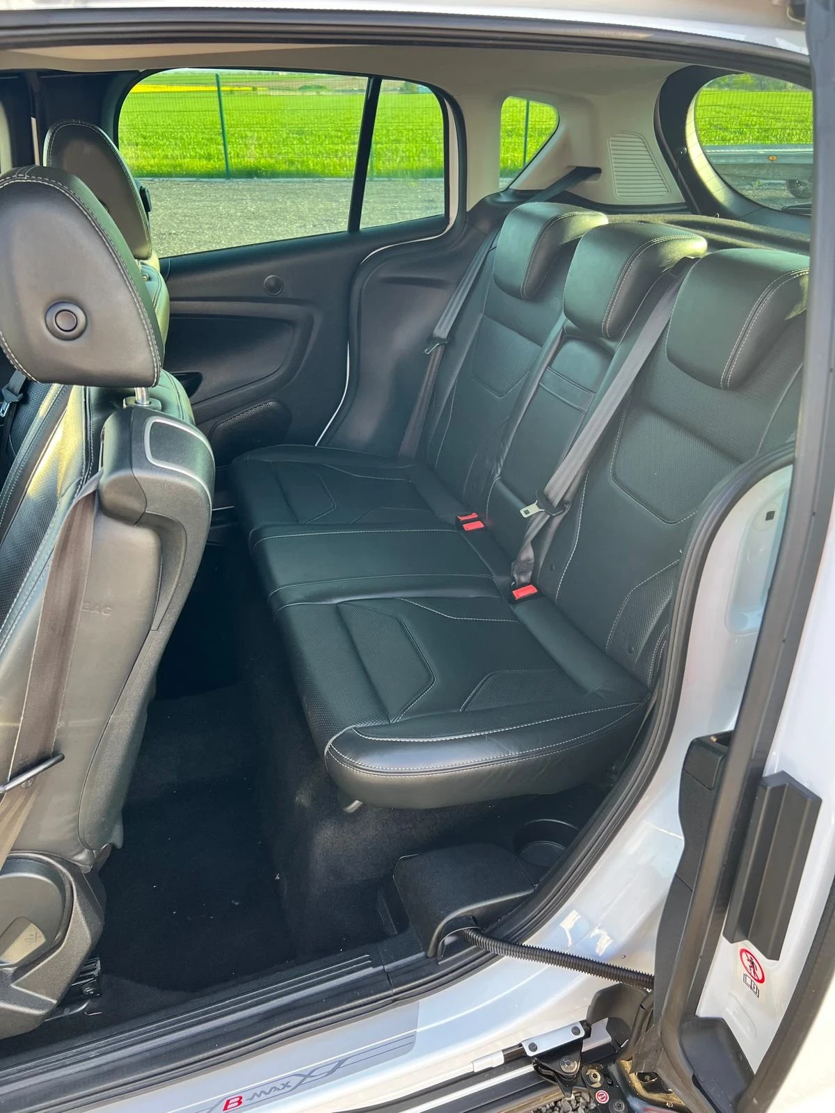 Ford B-Max 1.0i ECOBOOST, снимка 7 - Автомобили и джипове - 54306938