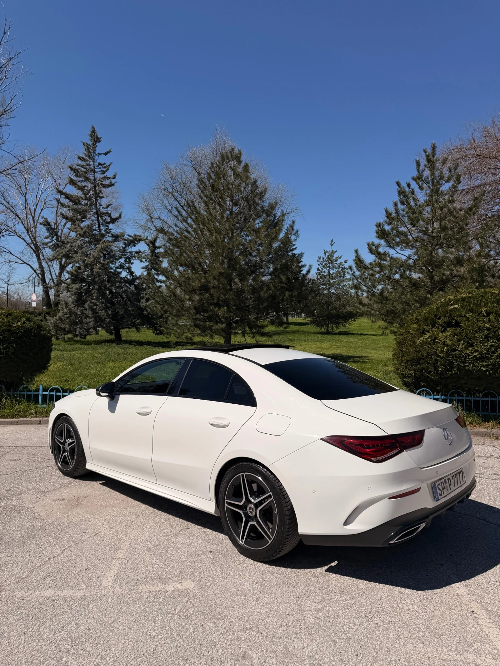 Mercedes-Benz CLA 220, снимка 6 - Автомобили и джипове - 54598890