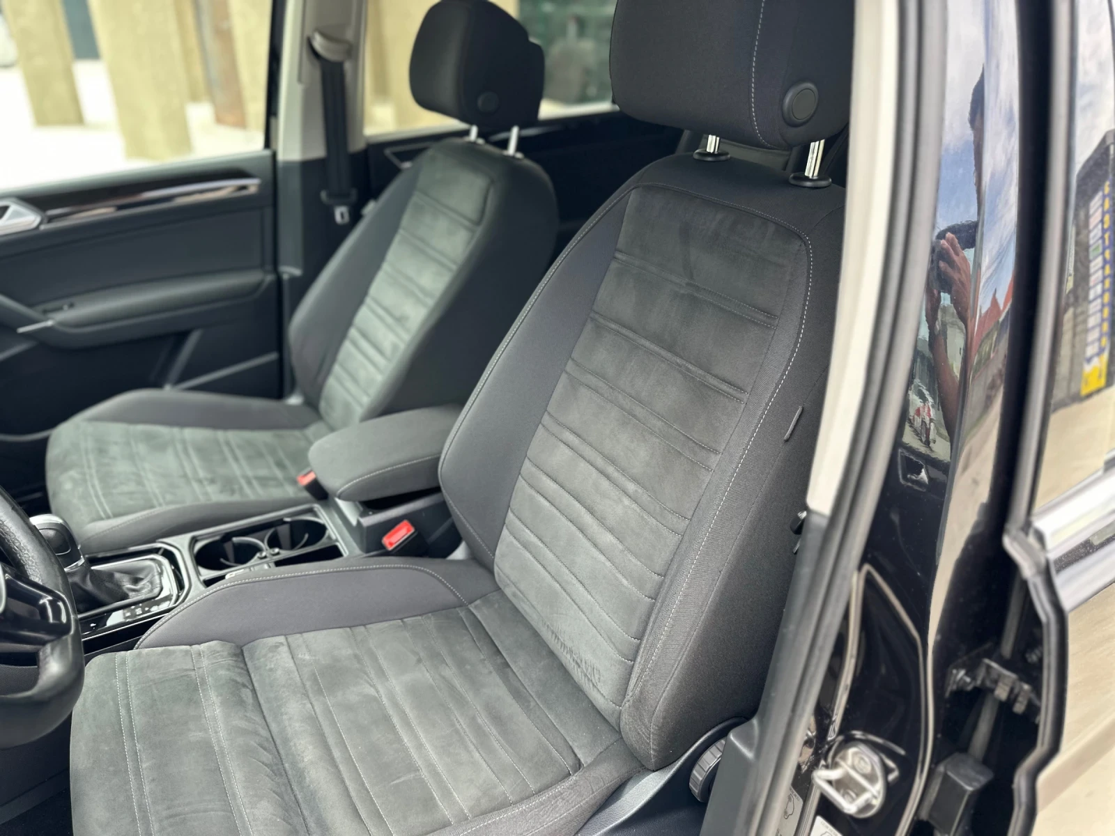 VW Touran, снимка 9 - Автомобили и джипове - 54739789