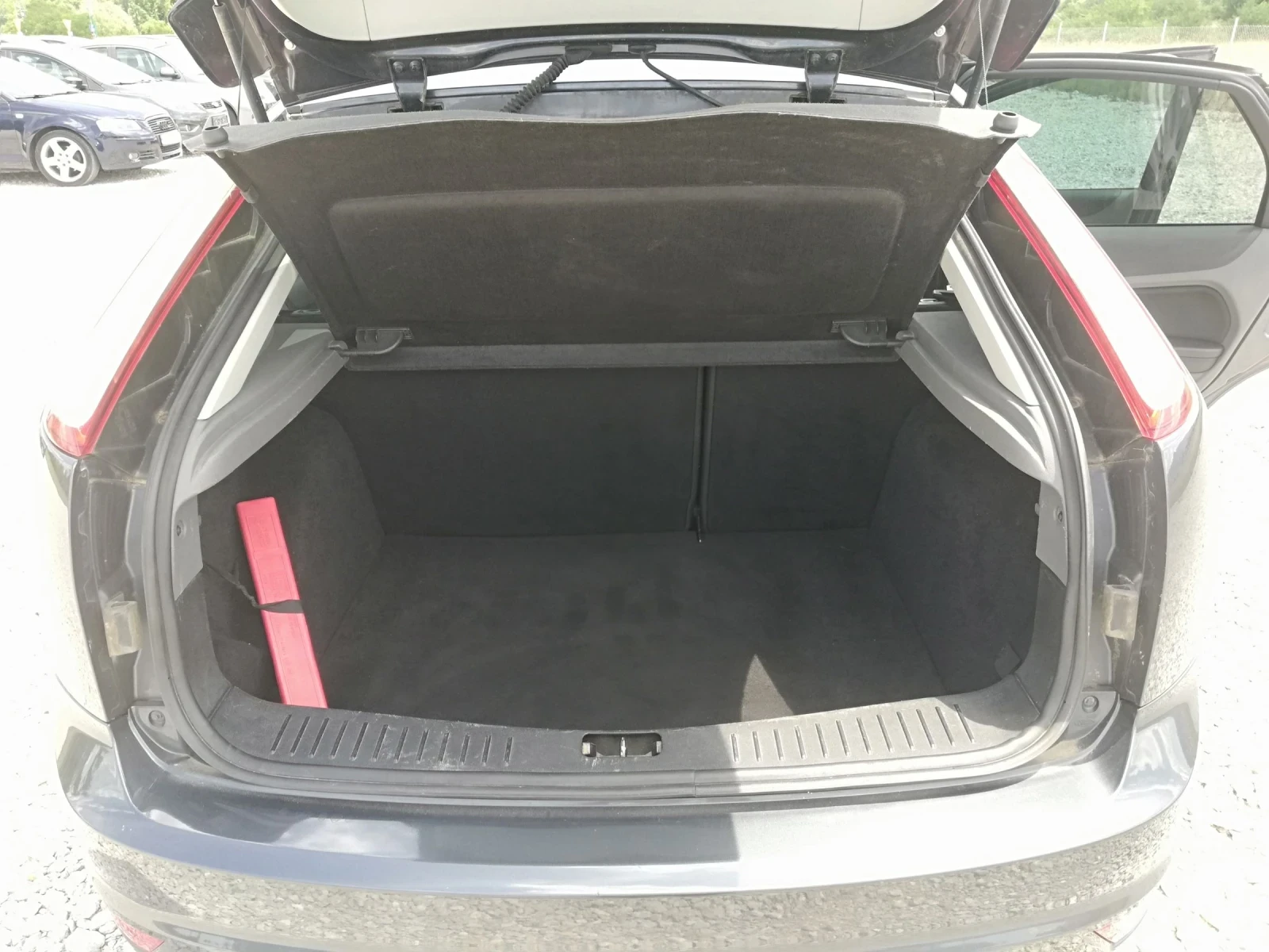 Ford Focus 1.6tdci klima itali, снимка 11 - Автомобили и джипове - 54977010