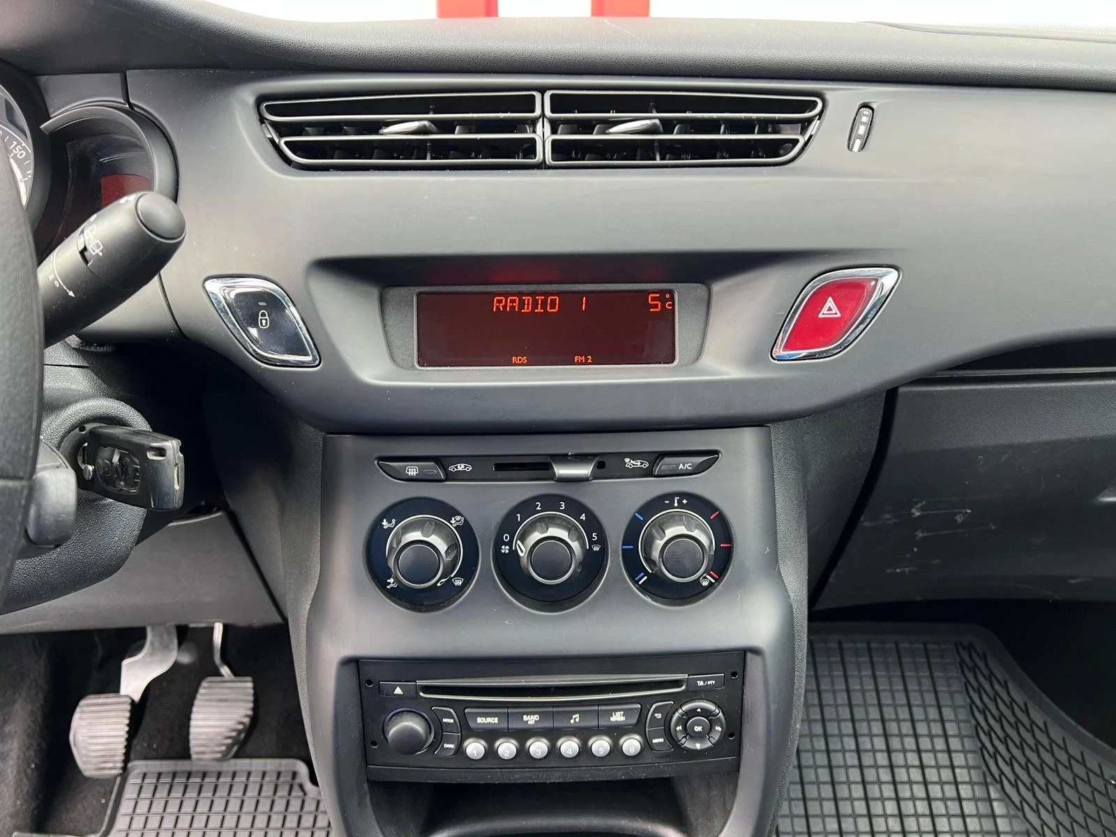 Citroen C3 1.0I KLIMATIK EVRO 6B ЛИЗИНГ!!!, снимка 15 - Автомобили и джипове - 55359227