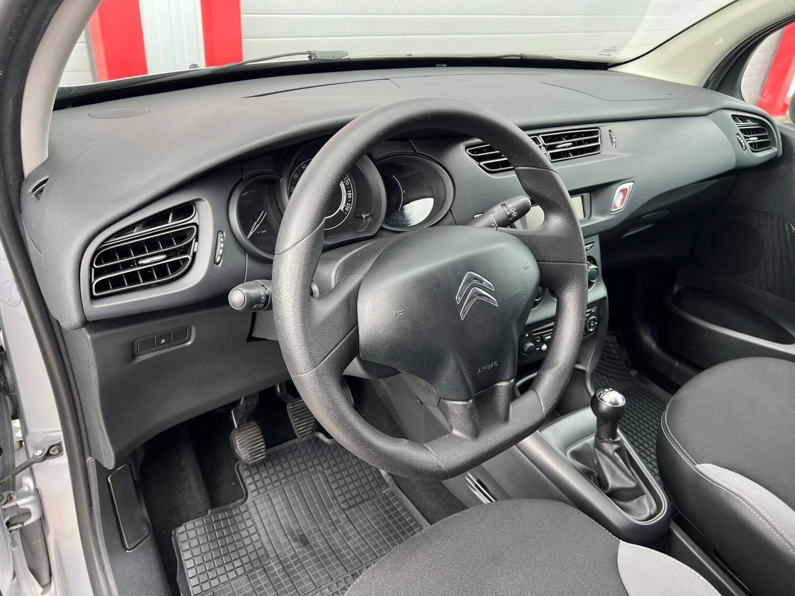 Citroen C3 1.0I KLIMATIK EVRO 6B ЛИЗИНГ!!!, снимка 11 - Автомобили и джипове - 55359227
