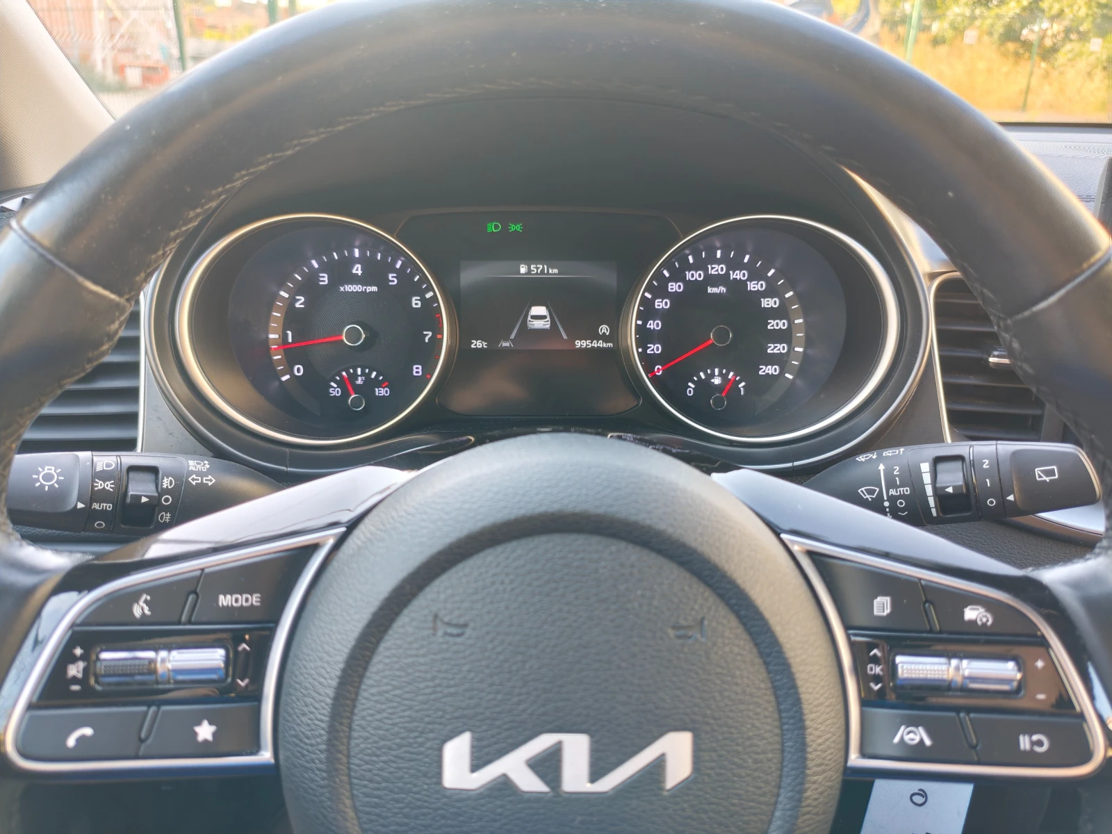 Kia Ceed 1.5 T-GDi 160к.с ТОП, снимка 8 - Автомобили и джипове - 55584401