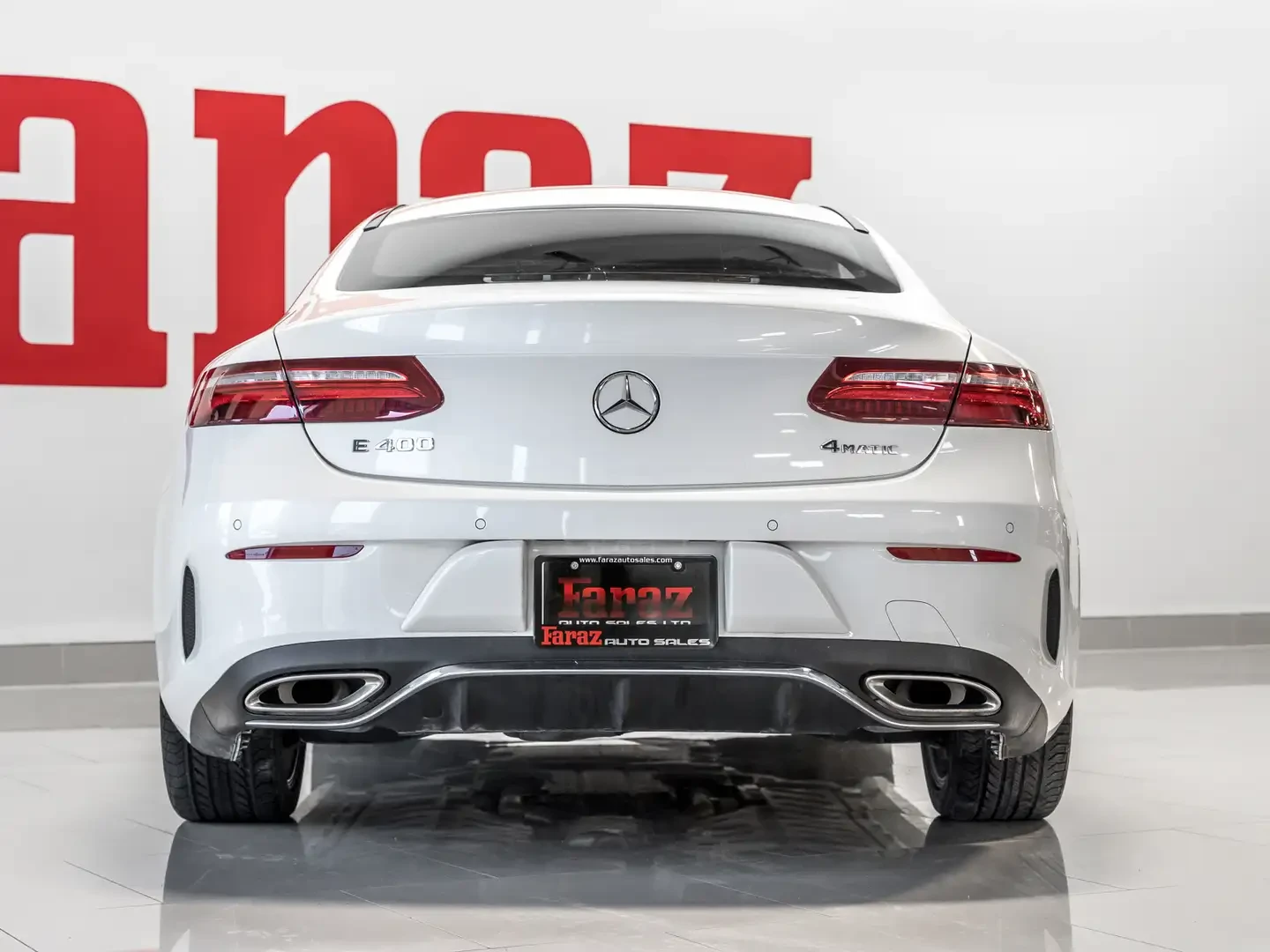Mercedes-Benz E 400  AMG Pkg Heads-Up Display Burmester Premium S, снимка 4 - Автомобили и джипове - 55804406