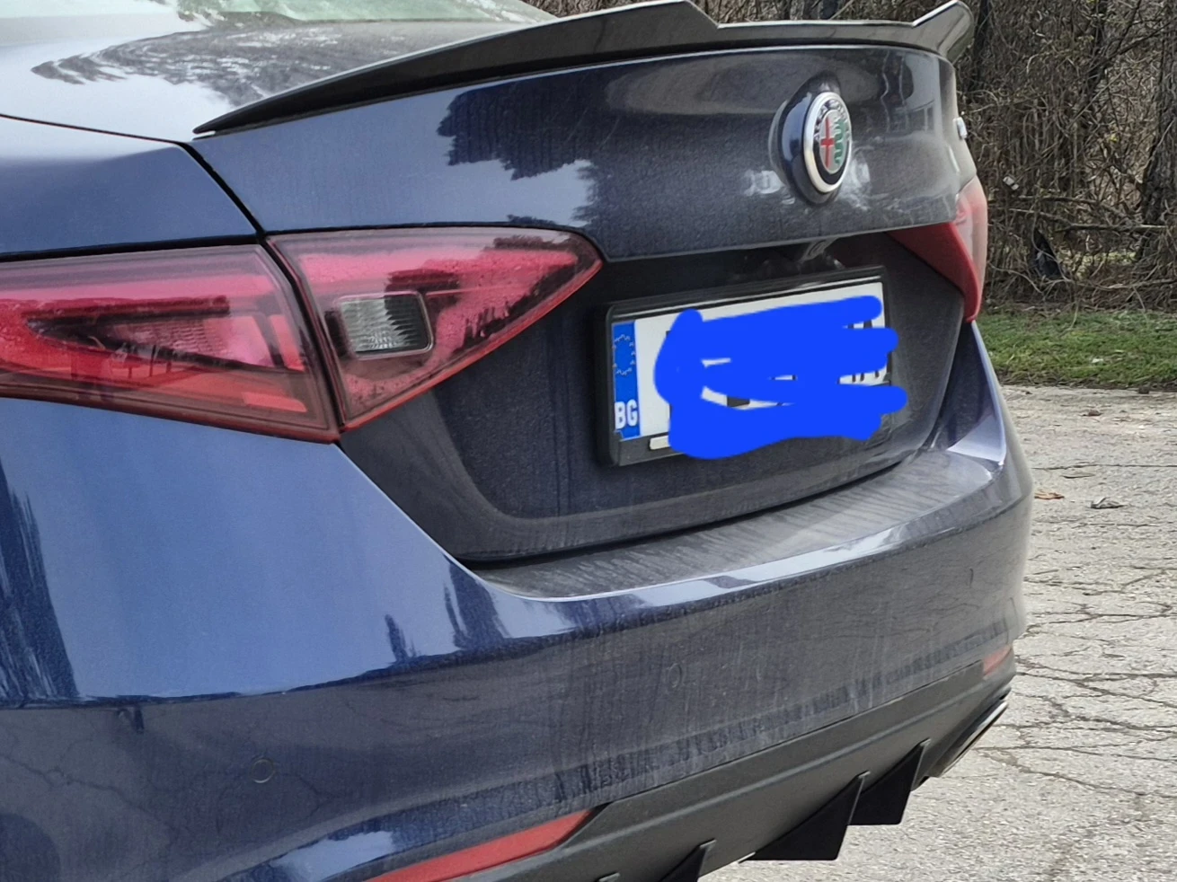 Alfa Romeo Giulia 2.2 180, снимка 3 - Автомобили и джипове - 56151470